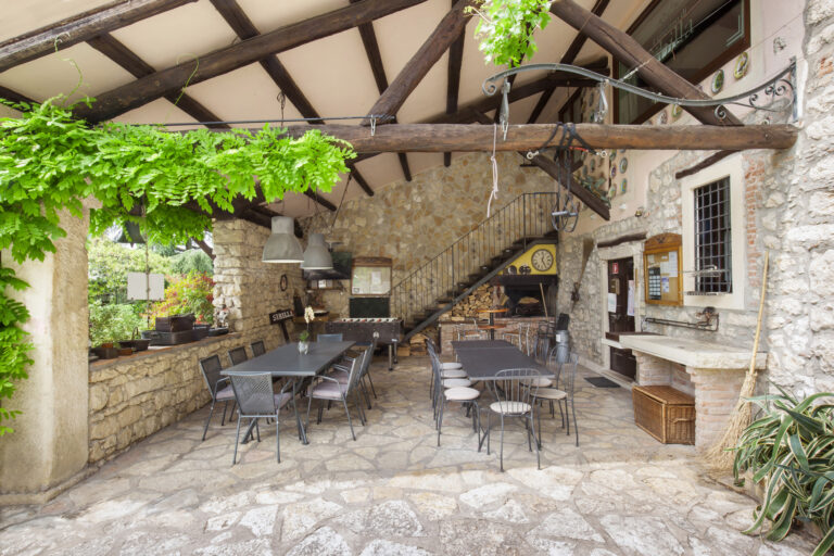 family villas lake garda