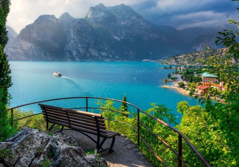 Cities-garda-lake.jpg