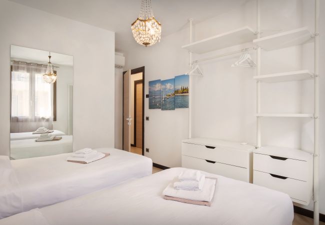 Ferienwohnung in Torri del Benaco - Casa al Lago With Pool And Lake View Ferienwohnung in Torri del Benaco - Casa al Lago With Pool And Lake View