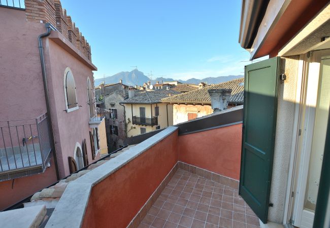 Ferienwohnung in Torri del Benaco - Apartment del Pescatore In Downtown