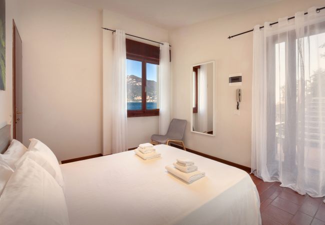 Ferienwohnung in Torri del Benaco - Greenery Loft With Lake View Ferienwohnung in Torri del Benaco - Greenery Loft With Lake View