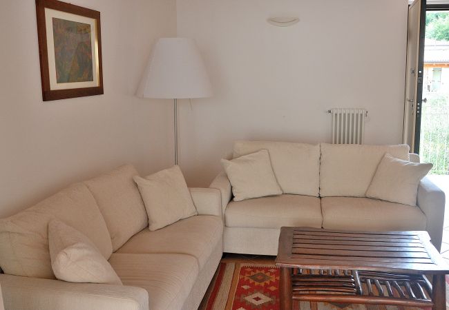 Ferienwohnung in Torri del Benaco - Residence Alle Torri With Pool Ferienwohnung in Torri del Benaco - Residence Alle Torri With Pool