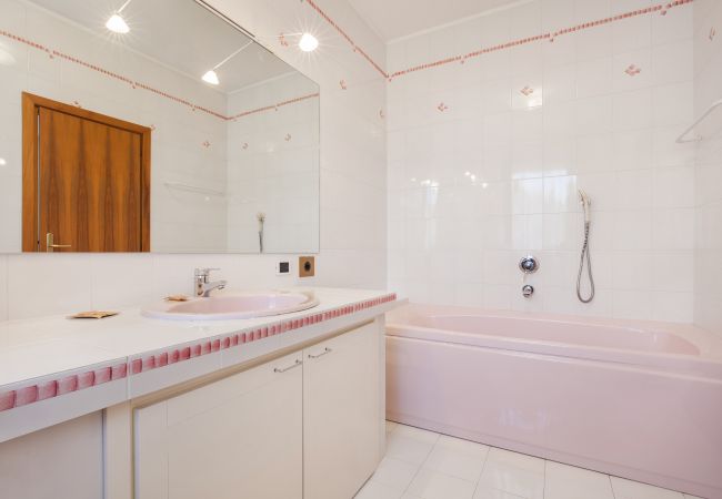 Ferienwohnung in Torri del Benaco - Casa Beatrice Ferienwohnung in Torri del Benaco - Casa Beatrice