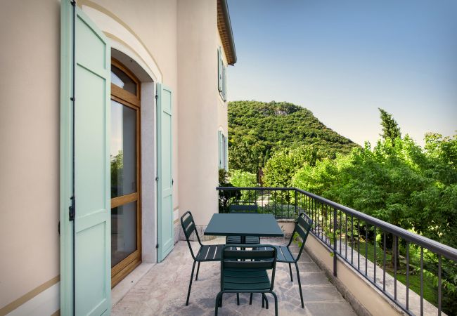 Villa in Garda - Cà Cantoni Villa With Pool Lake View Villa in Garda - Cà Cantoni Villa With Pool Lake View