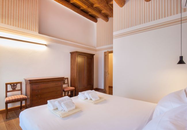 Villa in Garda - Cà Cantoni Villa With Pool Lake View Villa in Garda - Cà Cantoni Villa With Pool Lake View