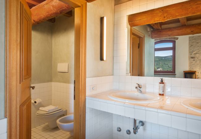 Villa in Garda - Cà Cantoni Villa With Pool Lake View Villa in Garda - Cà Cantoni Villa With Pool Lake View