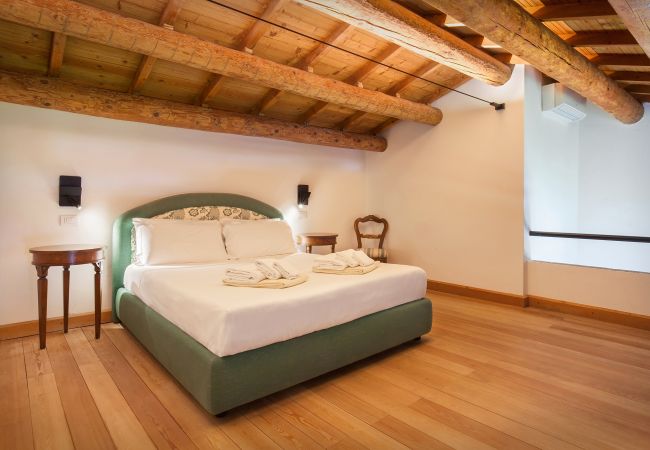 Villa in Garda - Cà Cantoni Villa With Pool Lake View Villa in Garda - Cà Cantoni Villa With Pool Lake View