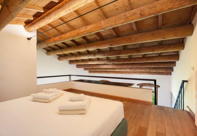 Villa in Garda - Cà Cantoni Villa With Pool Lake View Villa in Garda - Cà Cantoni Villa With Pool Lake View