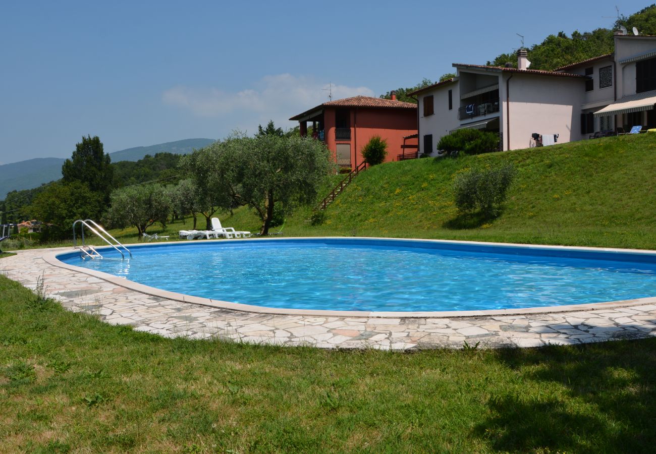 Ferienwohnung in Bardolino - Residence Ai Vigneti With Pool