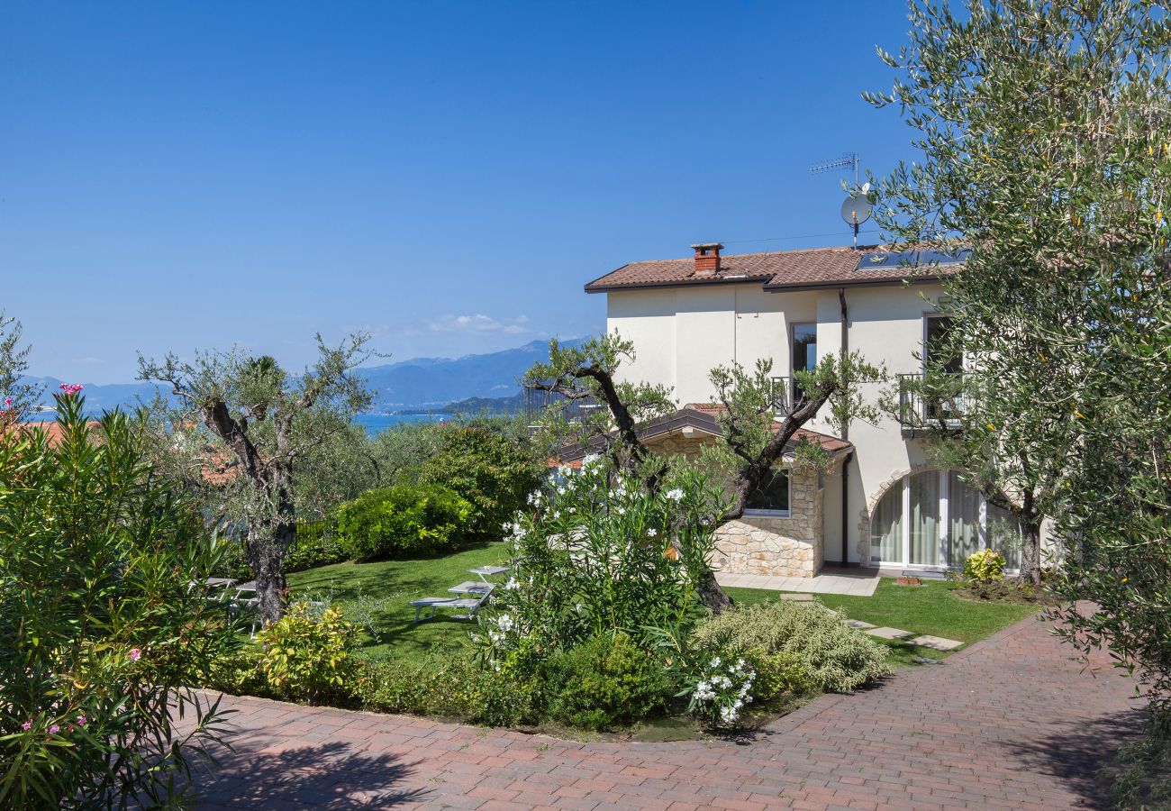 Villa in Bardolino - Villa Lisi With Pool