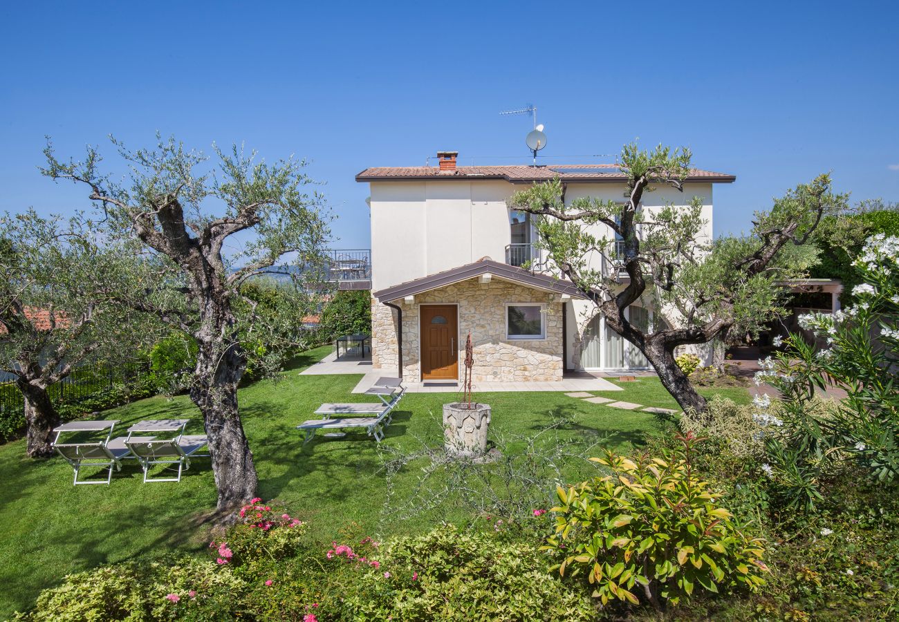 Villa in Bardolino - Villa Lisi With Pool