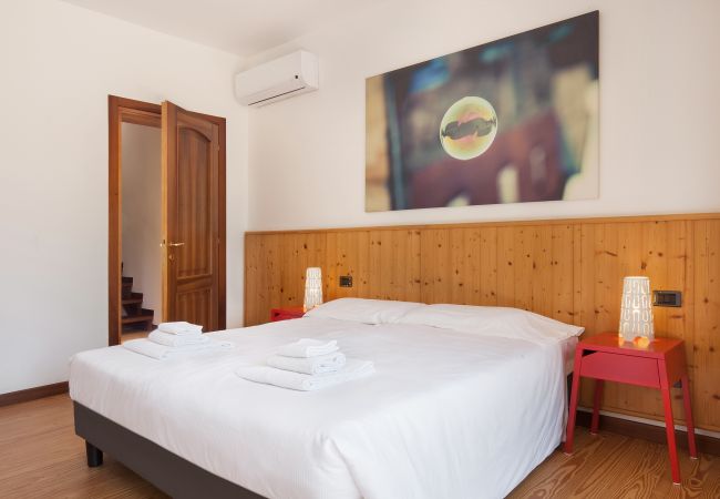 Villa in Torri del Benaco - Villa Carducci with lake view Villa in Torri del Benaco - Villa Carducci with lake view