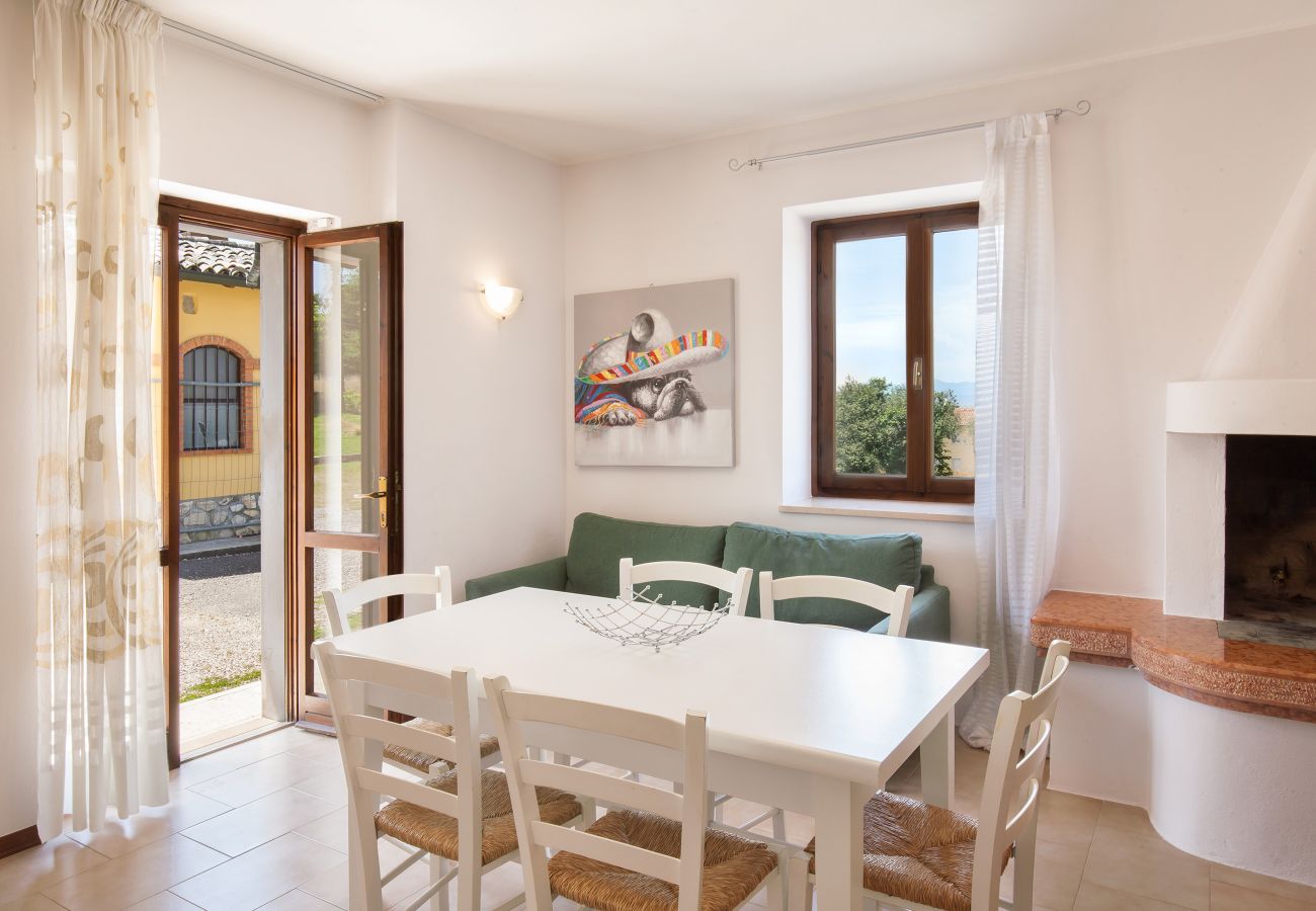 Ferienwohnung in Lazise - Apartment Rosa Sweet Sara With Pool Ferienwohnung in Lazise - Apartment Rosa Sweet Sara With Pool