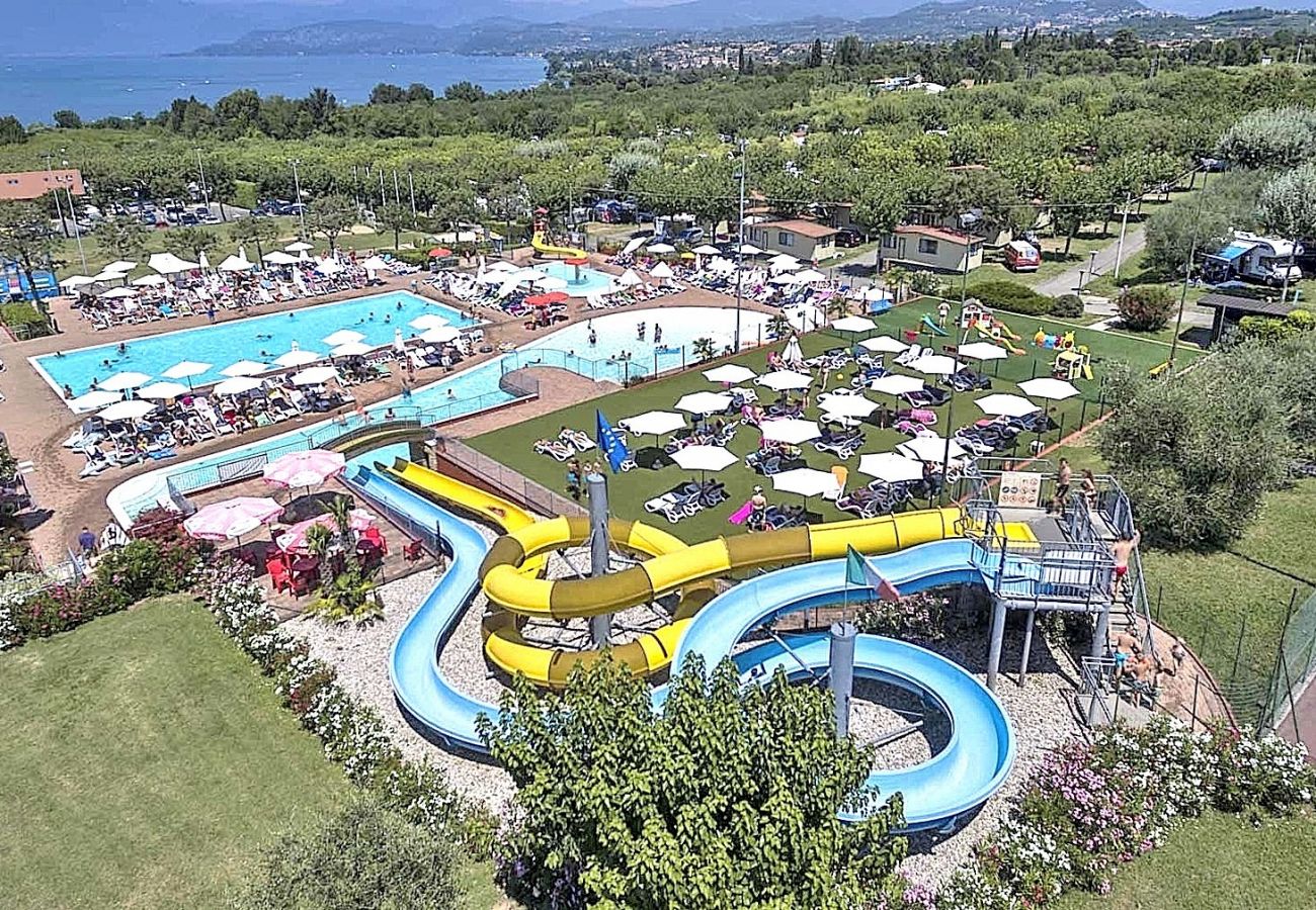 Ferienwohnung in Lazise - Apartment Rosa Bourbon With Pool