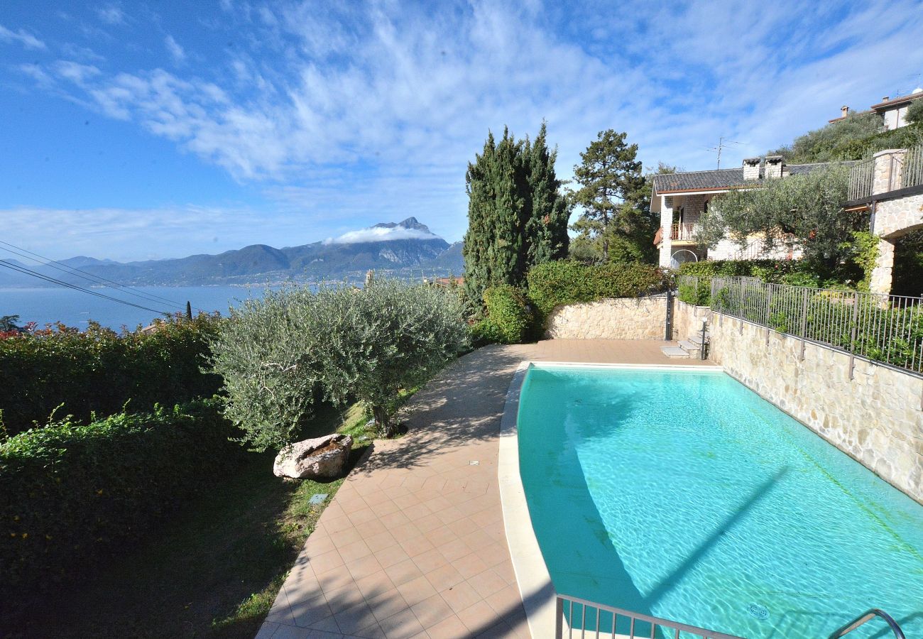 Ferienwohnung in Torri del Benaco - Apartment Bardino with Pool and Lake View