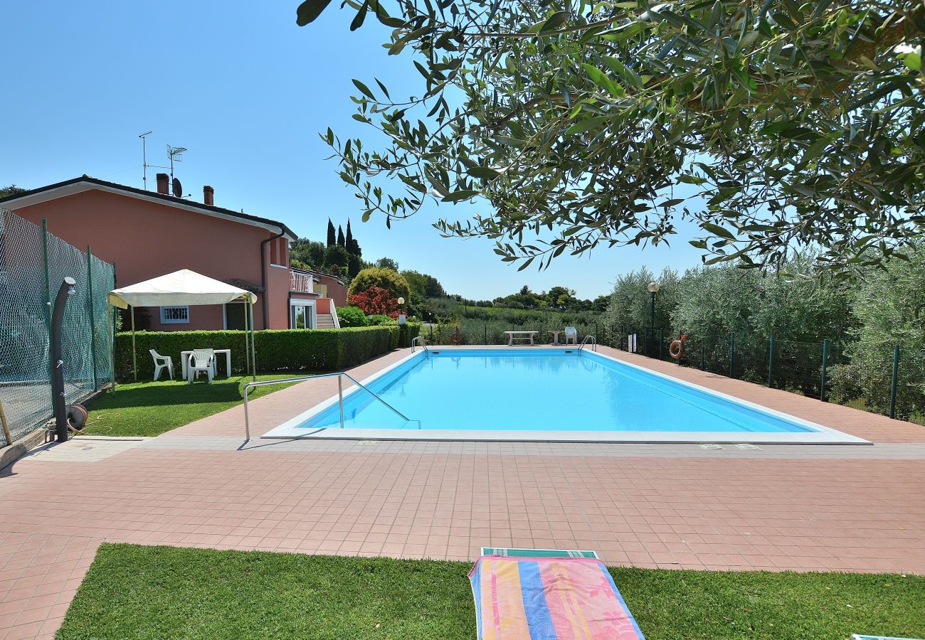 Ferienwohnung in Bardolino - Apartment  Joan Mirò With Pool