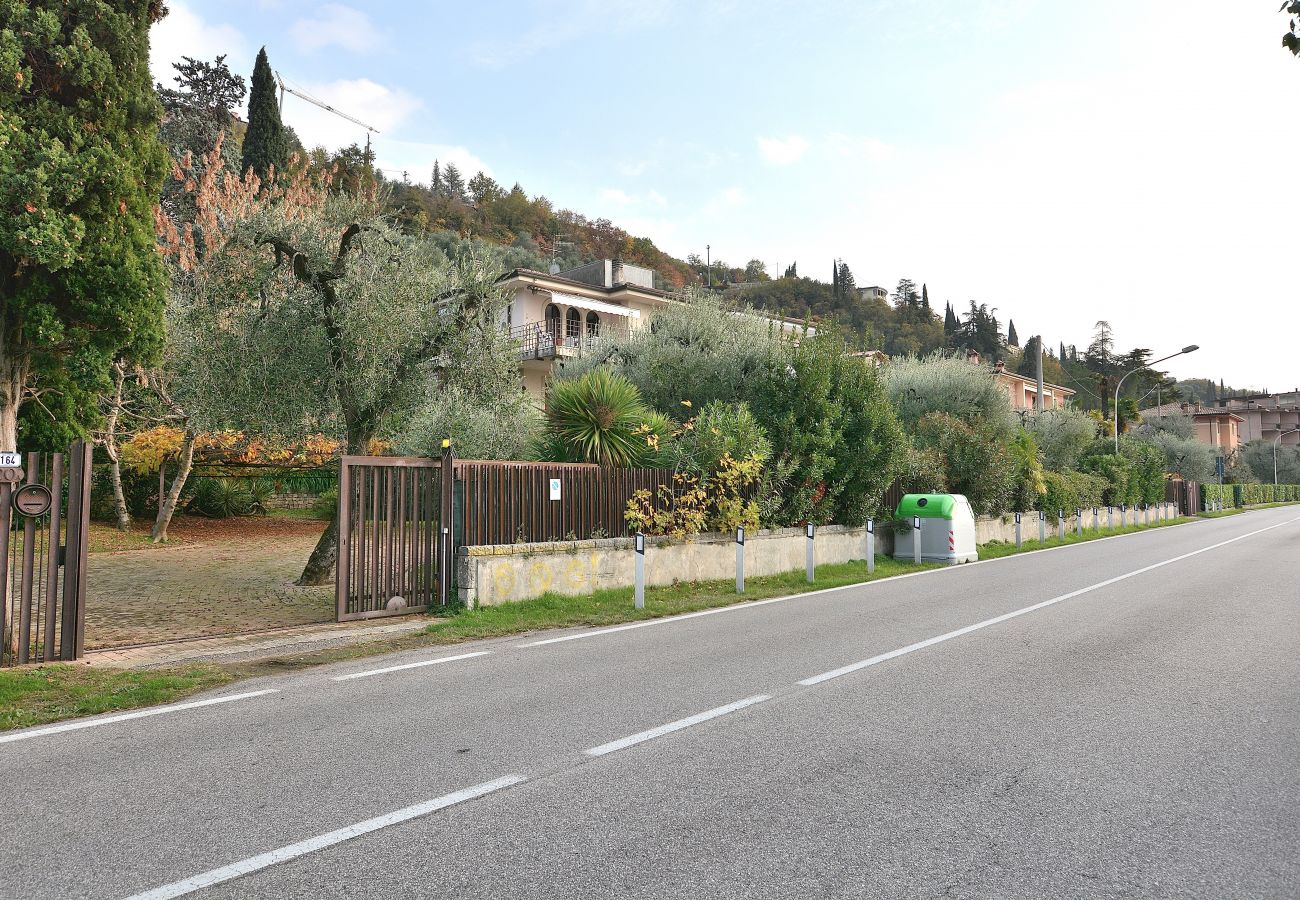 Ferienwohnung in Torri del Benaco - Apartment Frader Otto With Lake View