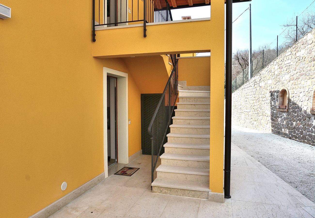 Wohnung in Costermano - Blue Apartment in Marciaga di Costermano