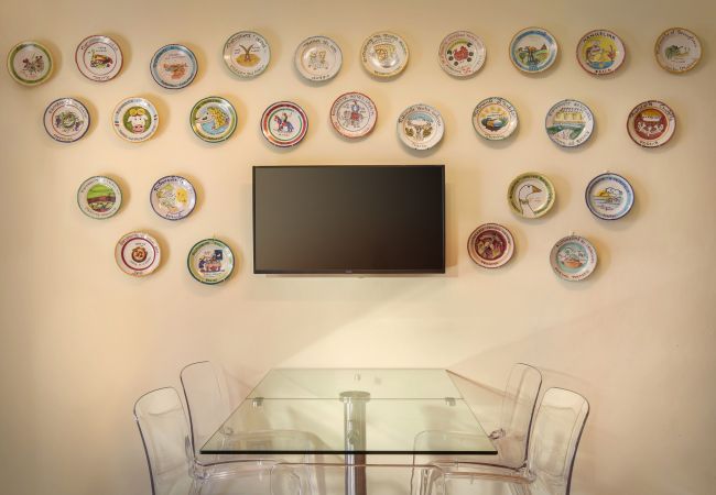 Chalet in Torri del Benaco - Villetta Blue Panorama With Private Jacuzzi Chalet in Torri del Benaco - Villetta Blue Panorama With Private Jacuzzi