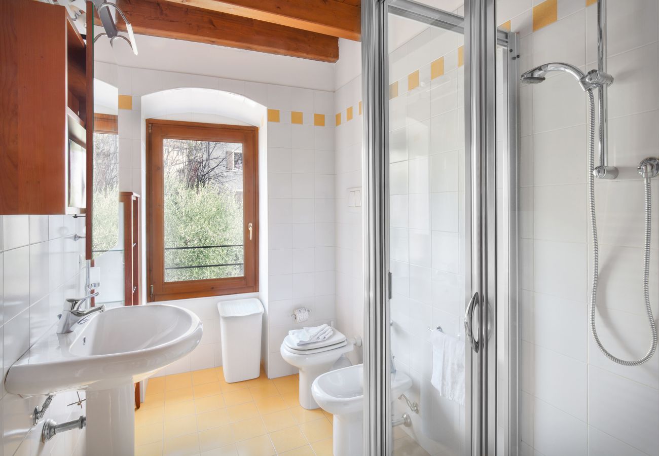 Ferienwohnung in Torri del Benaco - Giallo Limone Apartment