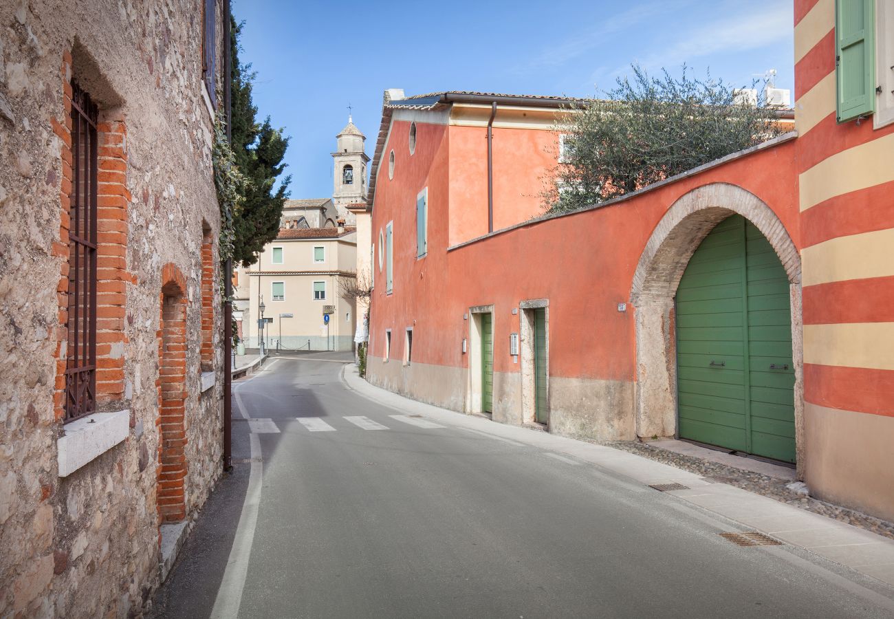 Ferienwohnung in Torri del Benaco - Giallo Limone Apartment