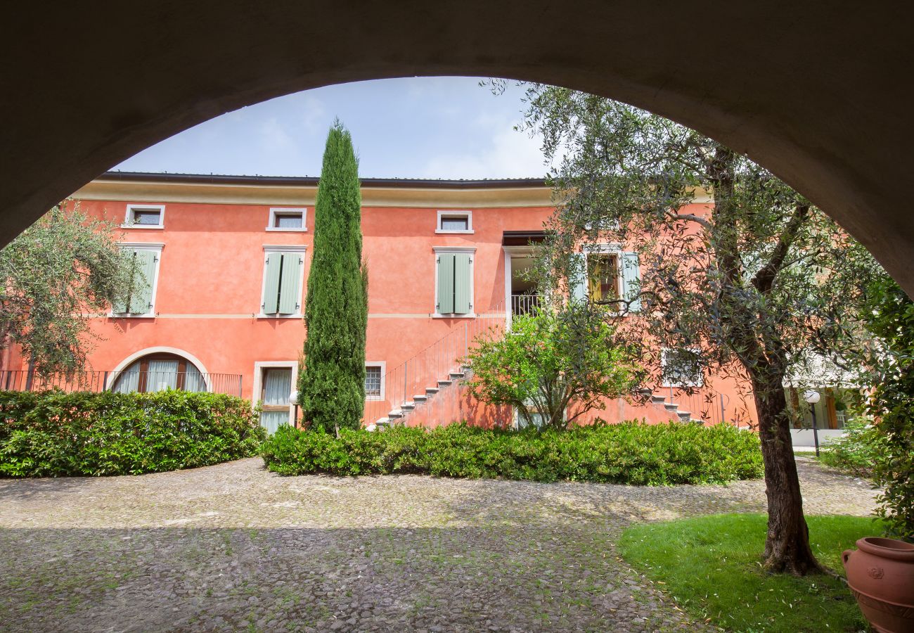 Ferienwohnung in Torri del Benaco - Giallo Limone Apartment