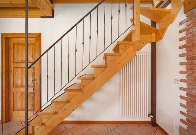 Ferienhaus in Affi - Casa del Bosco for 8 People Ferienhaus in Affi - Casa del Bosco for 8 People