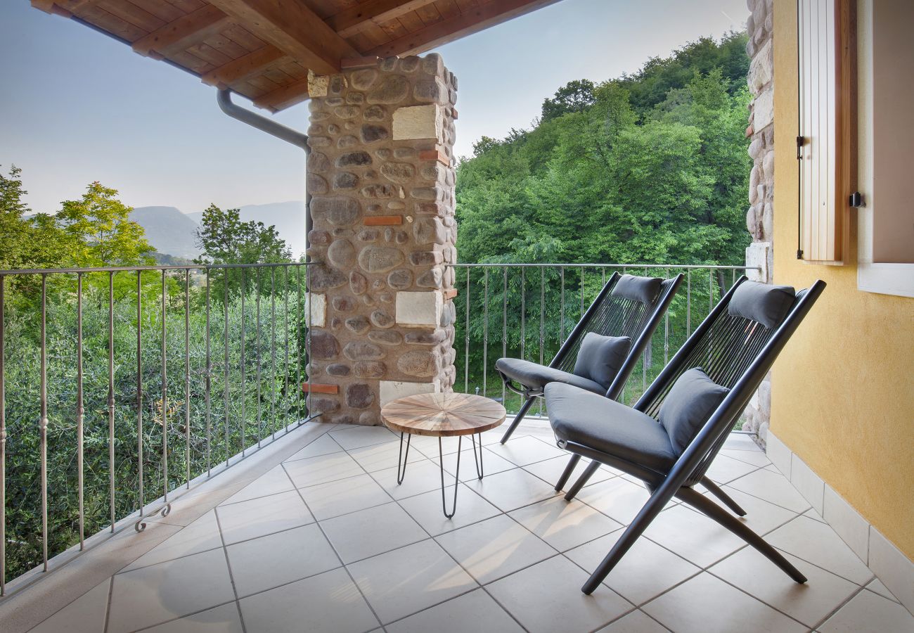 Ferienhaus in Affi - Casa del Bosco for 8 People