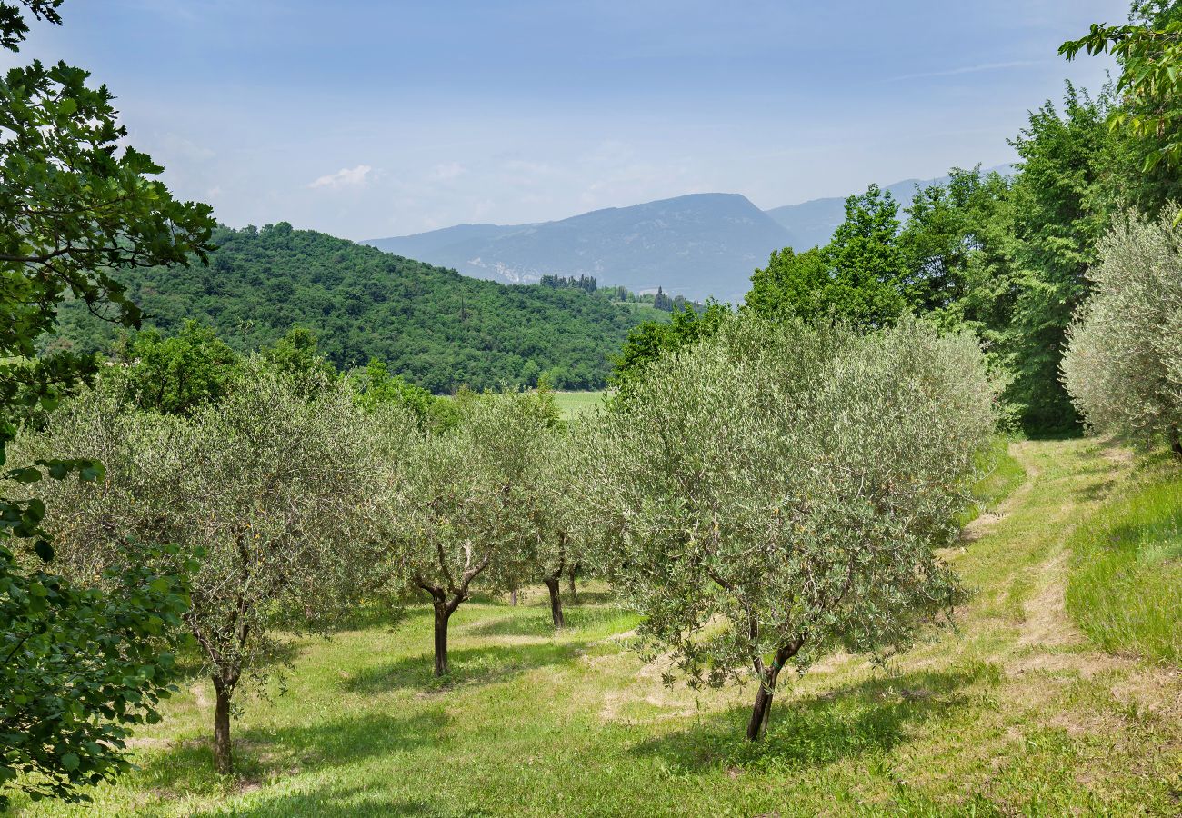 Ferienhaus in Affi - Casa del Bosco for 8 People