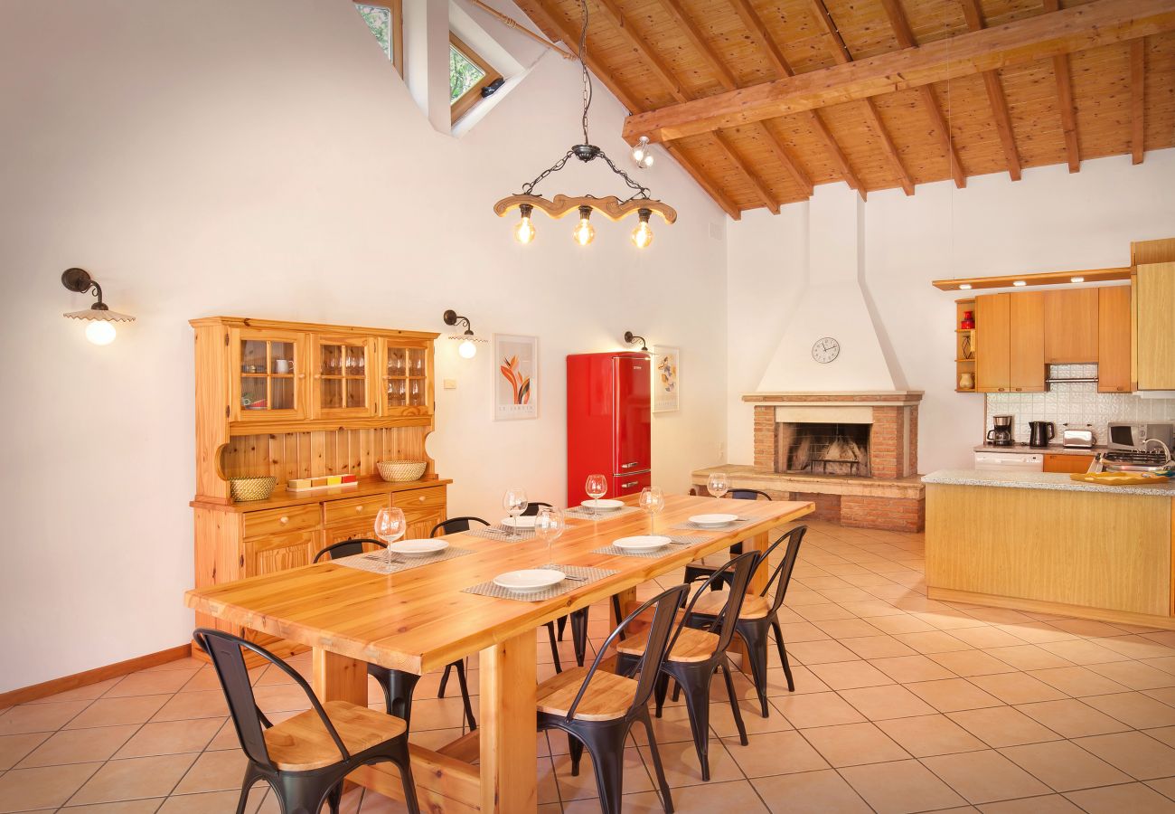 Ferienhaus in Affi - Casa del Bosco for 8 People