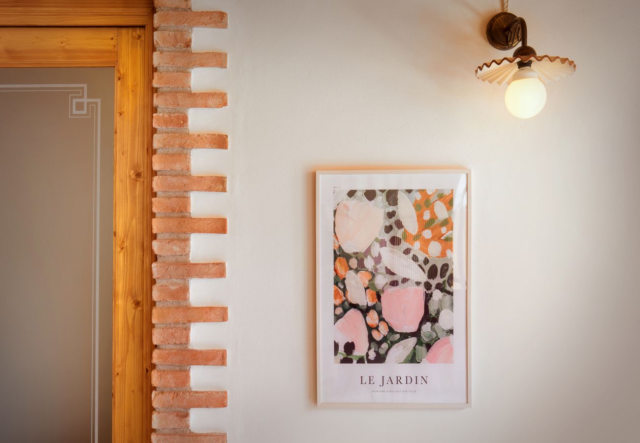 Ferienhaus in Affi - Casa del Bosco for 8 People