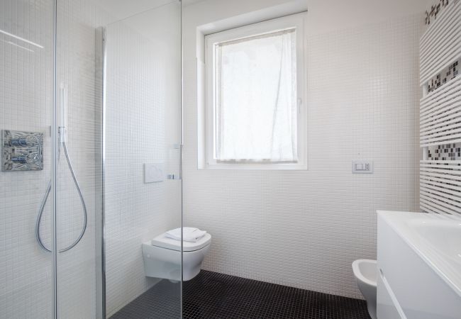 Villa in Torri del Benaco - Villa GEMMMA with Private Pool Villa in Torri del Benaco - Villa GEMMMA with Private Pool