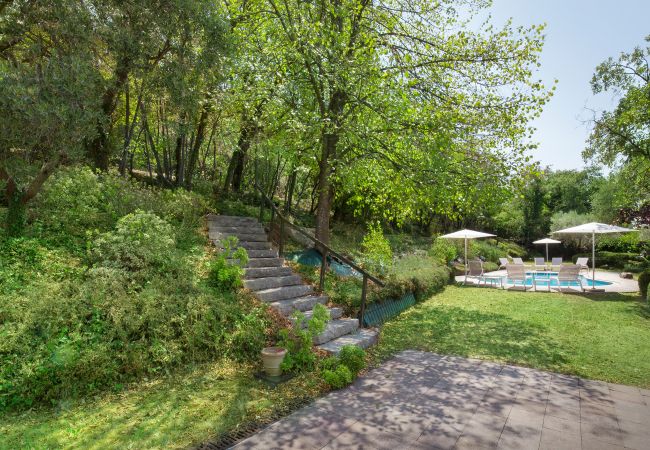 Villa in Torri del Benaco - Villa Ilaria with private pool and lake view