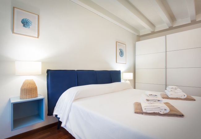 Ferienwohnung in Torri del Benaco - Turchese Apartment with Pool Ferienwohnung in Torri del Benaco - Turchese Apartment with Pool