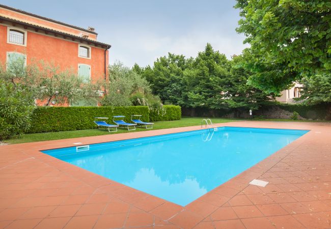 Ferienwohnung in Torri del Benaco - Turchese Apartment with Pool Ferienwohnung in Torri del Benaco - Turchese Apartment with Pool