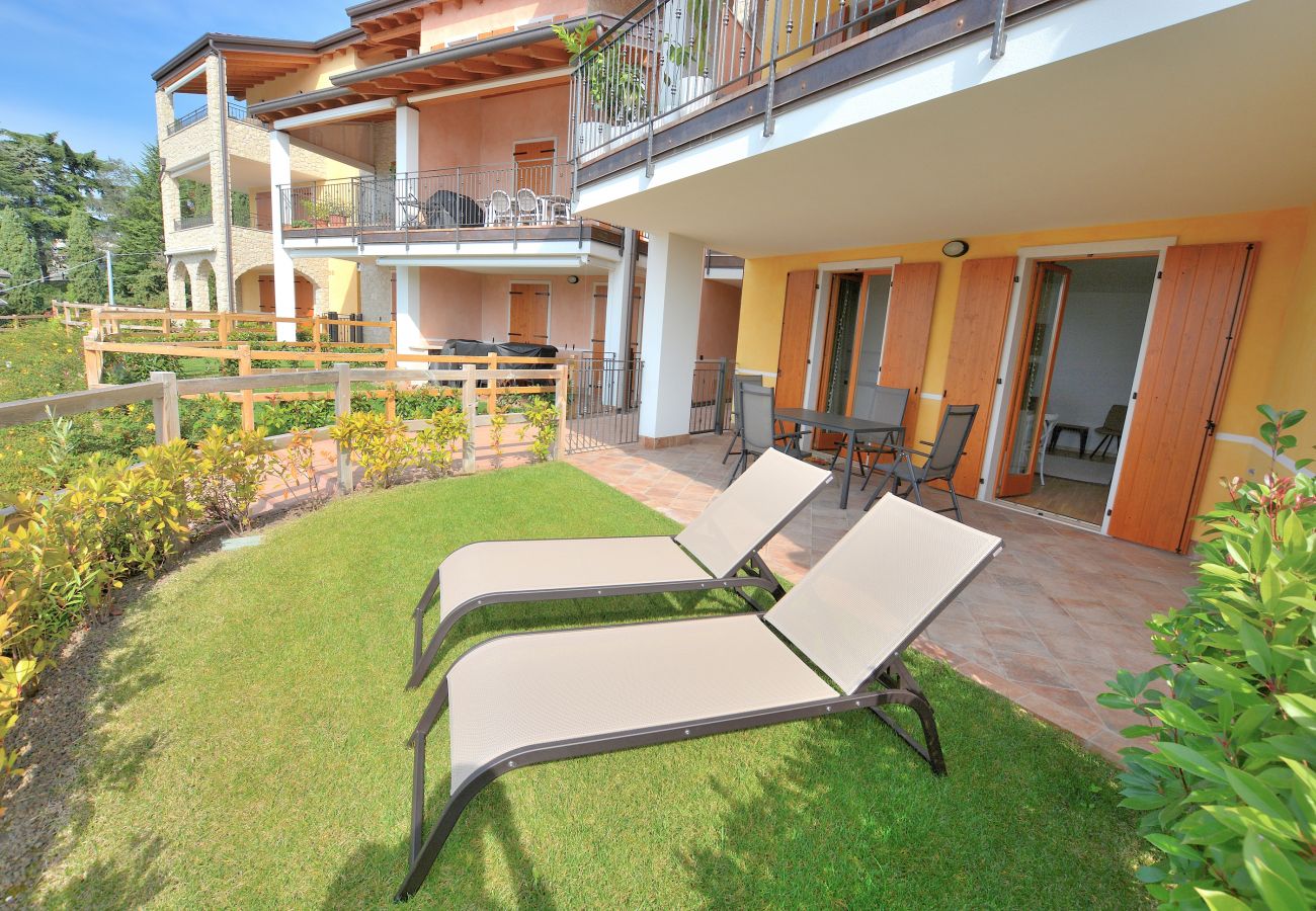 Ferienwohnung in San Zeno di Montagna - Apartment Borgo Montagna With Pool