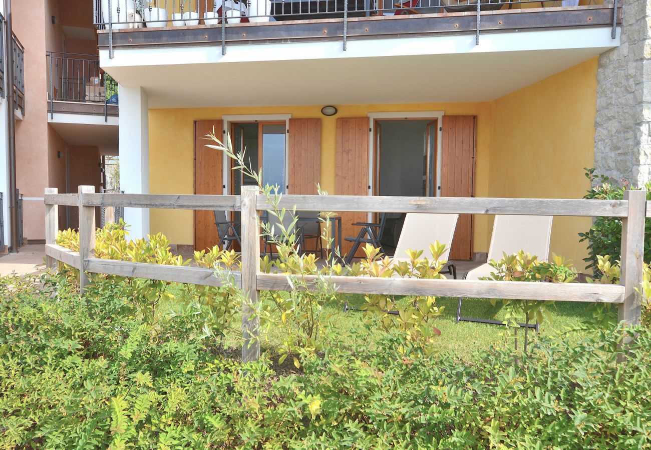 Ferienwohnung in San Zeno di Montagna - Apartment Borgo Montagna With Pool