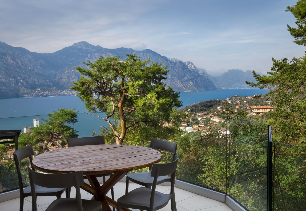 Ferienwohnung in Malcesine - Residenza Dimora Privata With  Pool