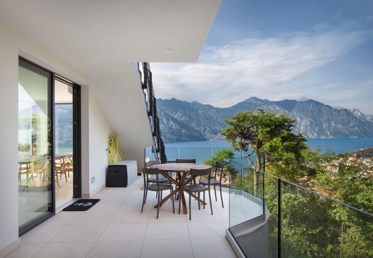 Ferienwohnung in Malcesine - Residenza Dimora Privata With  Pool