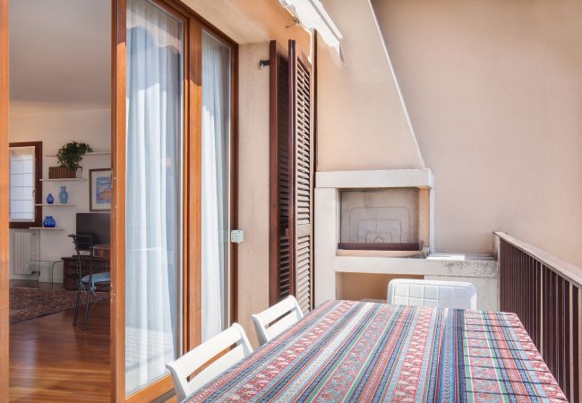 Ferienwohnung in Garda - Apartment Montebaldo With Pool Ferienwohnung in Garda - Apartment Montebaldo With Pool