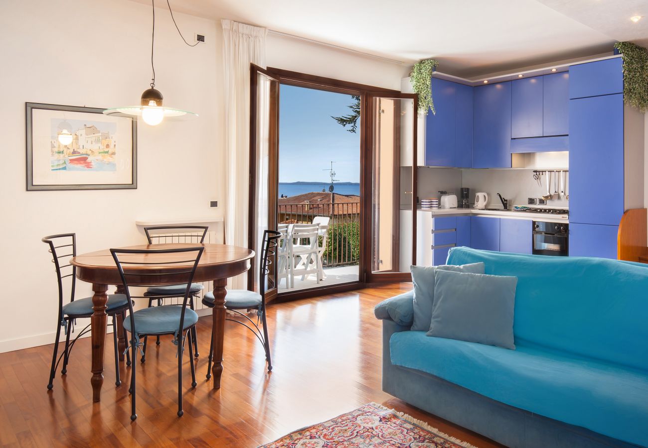 Ferienwohnung in Garda - Apartment Montebaldo With Pool