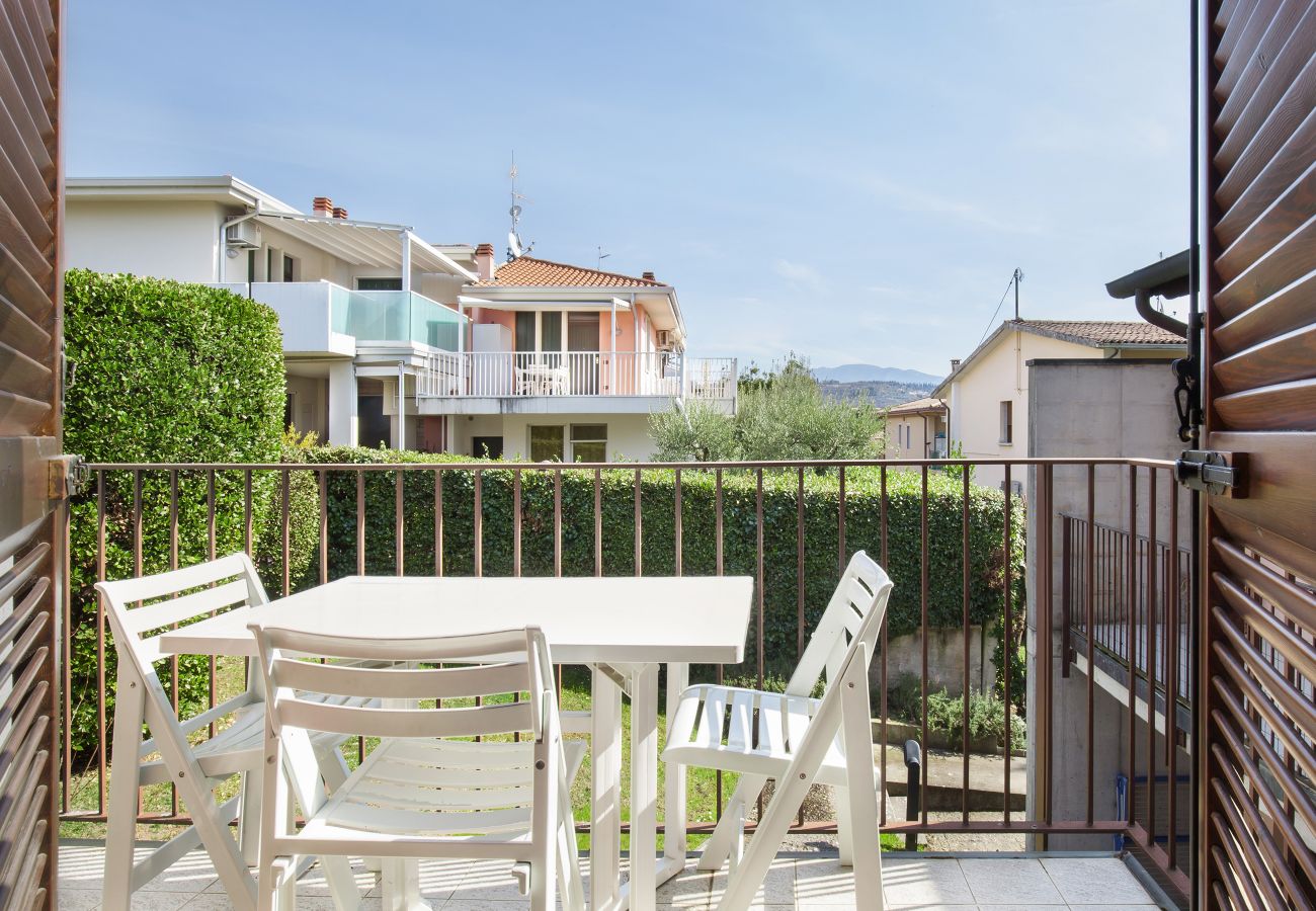 Ferienwohnung in Garda - Apartment Montebaldo With Pool