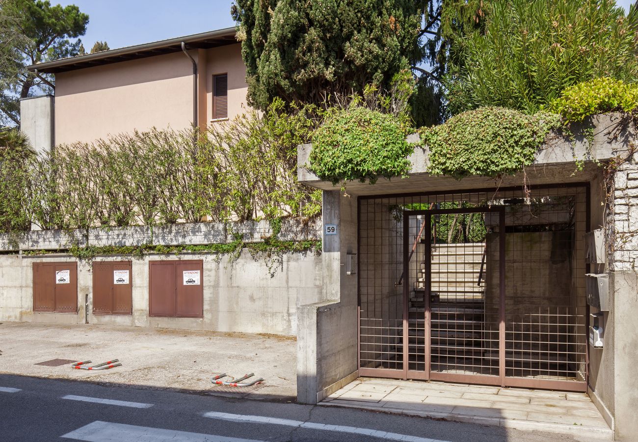 Ferienwohnung in Garda - Apartment Montebaldo With Pool