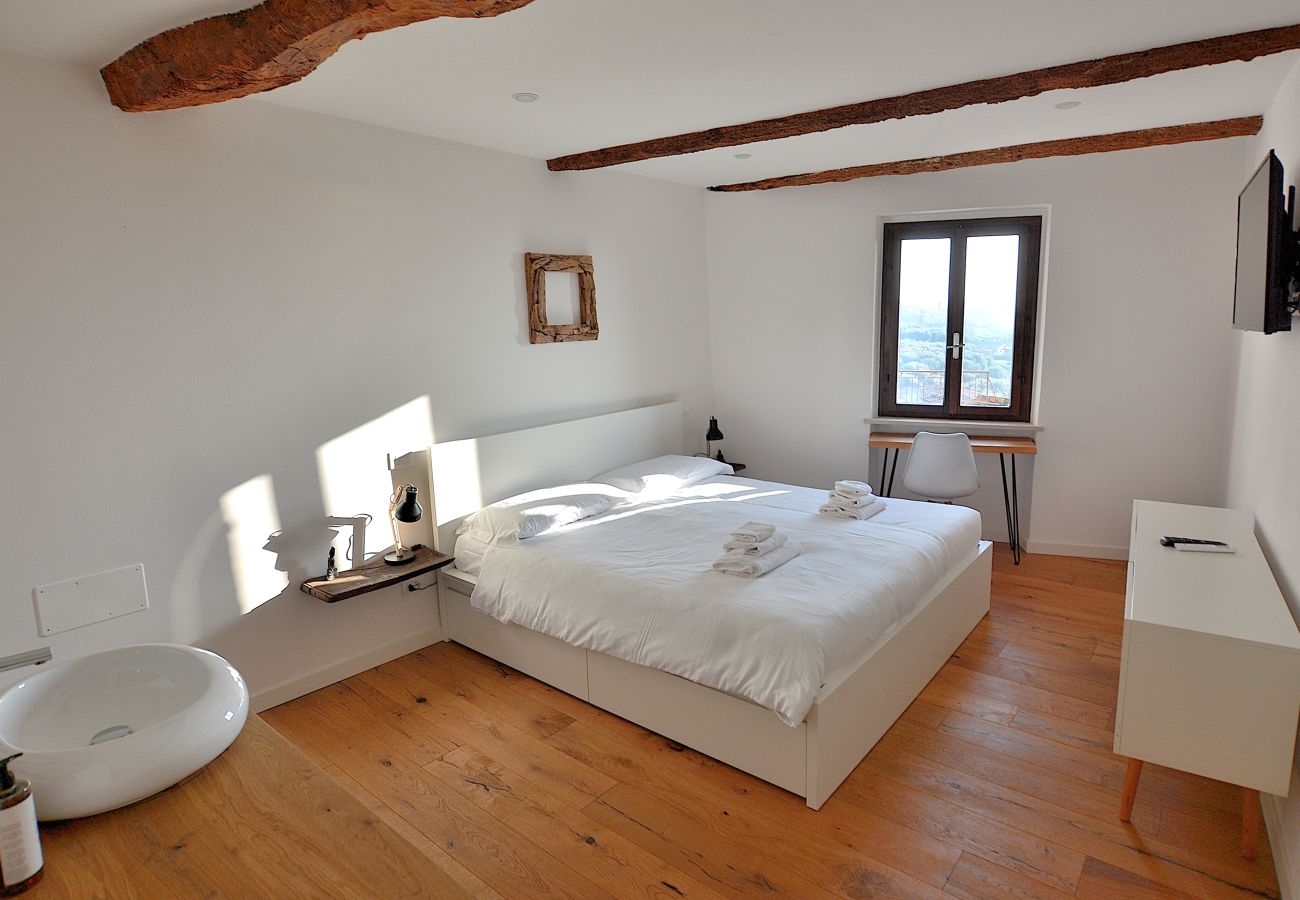 Ferienwohnung in Calmasino - Casetta Renzi with Terrace Ferienwohnung in Calmasino - Casetta Renzi with Terrace