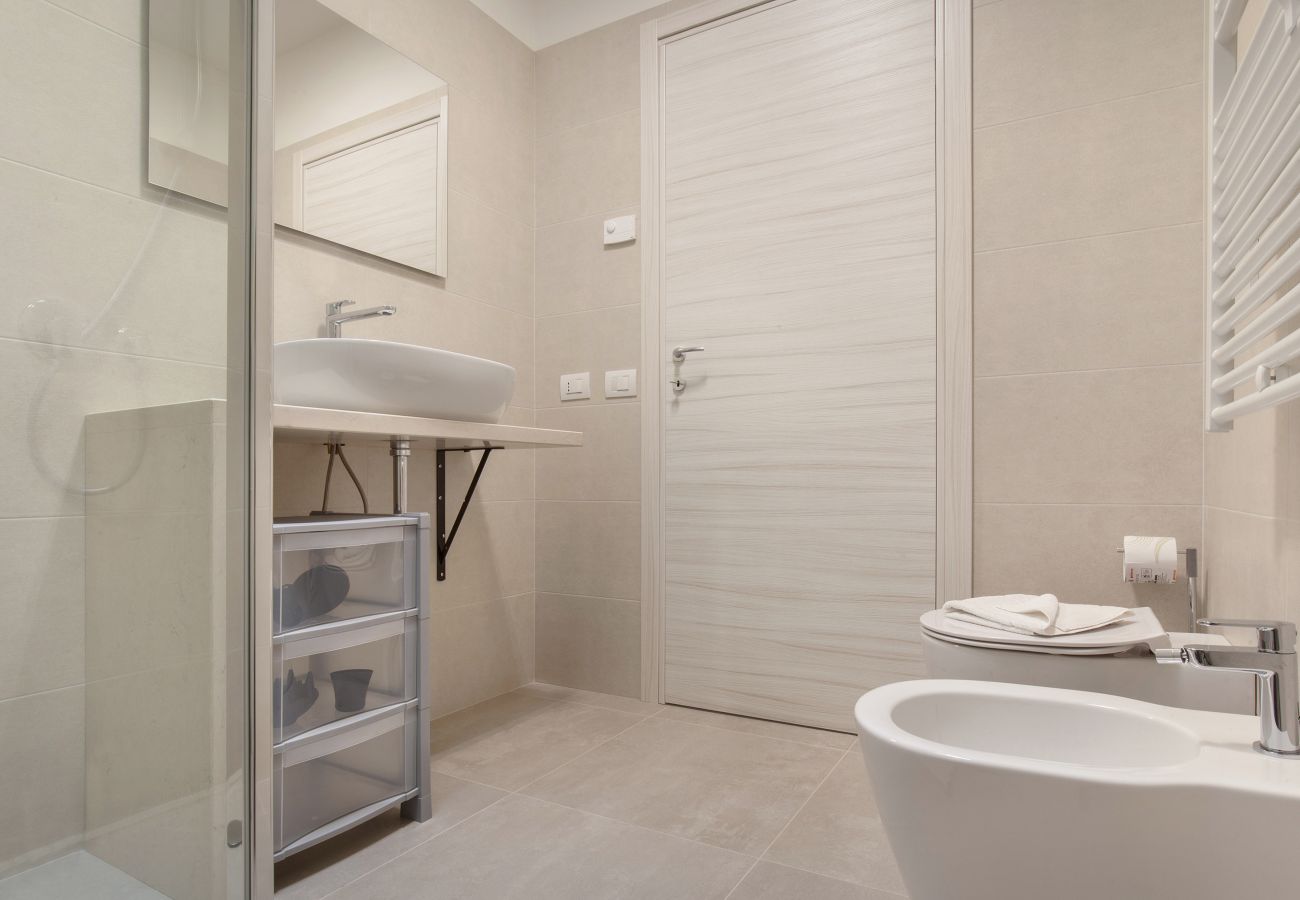 Ferienwohnung in Lazise - Apartment Ginestra Gialla With Pool Ferienwohnung in Lazise - Apartment Ginestra Gialla With Pool