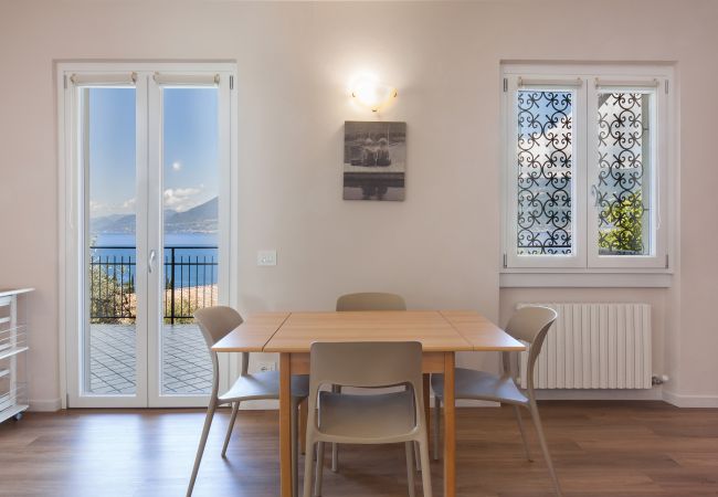 Ferienwohnung in Torri del Benaco - Apartment Erika with Lake view Ferienwohnung in Torri del Benaco - Apartment Erika with Lake view