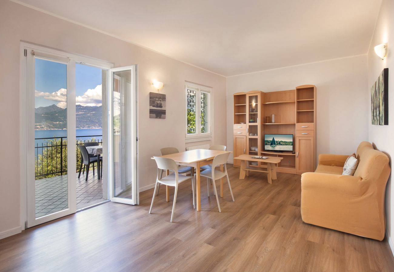 Ferienwohnung in Torri del Benaco - Apartment Erika with Lake view Ferienwohnung in Torri del Benaco - Apartment Erika with Lake view