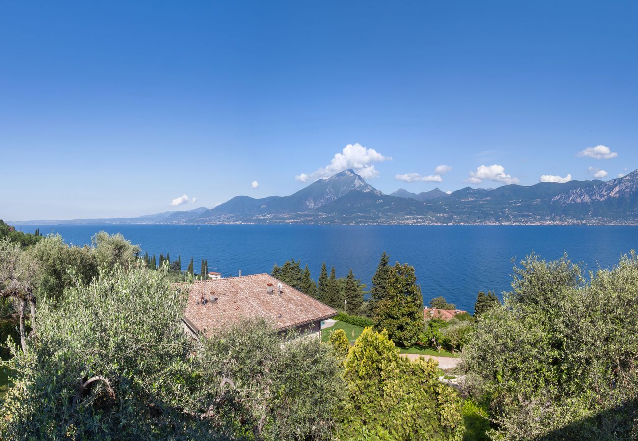 Ferienwohnung in Torri del Benaco - Apartment Erika with Lake view Ferienwohnung in Torri del Benaco - Apartment Erika with Lake view