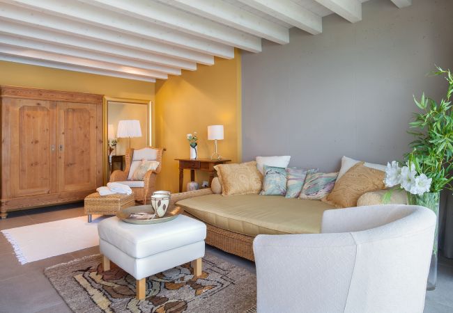 Villa in San Zeno di Montagna - Villa Montelago With Pool Villa in San Zeno di Montagna - Villa Montelago With Pool