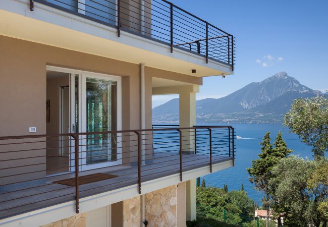 Ferienwohnung in Torri del Benaco - Paradise Apartment With Pool Ferienwohnung in Torri del Benaco - Paradise Apartment With Pool